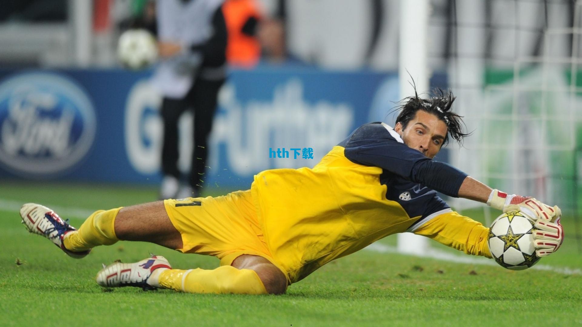 孙兴慜洛杉矶机场引爆粉丝狂潮，亚洲球王影响力席卷全球